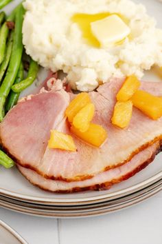 This sweet and savory Crockpot Ham will be the centerpiece of any holiday meal! The combination of brown sugar and pineapple makes a delicious brown sugar glaze elevating this ham to the next level! Easy Crockpot Ham, Slow Cooker Ham Recipes, Whole Ham, Ham Glaze Recipe, Crockpot Ham, Slow Cooker Ham, Oven Roasted Turkey, Ham Salad, Brown Sugar Glaze