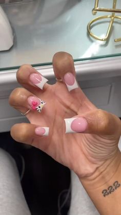 Nail Ideas Short Basic, No Nail Art Nails, Short Acrylic Nail Styles, Acrylic Only Nails, Nail Ideas Hello Kitty Simple, Cute Short Square Acrylic Nails Designs Simple, Shorties Acrylic Nails Designs, Cute Short Vacation Nails, Medium Short Nails Ideas