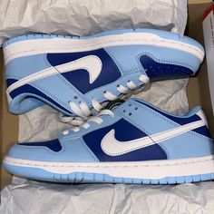 Brand New Never Worn Wmns 8 Blue Nikes Shoes, Nike Shoes Colorful, Blue And White Dunks, Nike Blue Shoes, Blue And White Nike Shoes, Blue New Balance Shoes, Nike Dunks Women, Blue Nike Dunks, Blue Nike Shoes