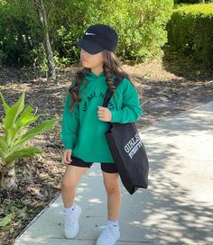 Outfits In The 90s, 90s Kids Outfits, Kids Outfits Boys, Target Kids Clothes, Outfit Ideas Sporty, Stylish Toddler Girl, Kids Wedding Outfits, Trendy Kids Outfits