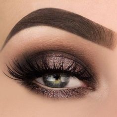 Trendy Eyeshadow, Smokey Eyeshadow, Trendy Makeup, Eye Makeup Tips, Natural Eye Makeup, Eyeshadow Tutorial