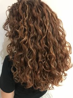 Rezo Cut, Haircuts For Curly Hair, Wavy Curly Hair