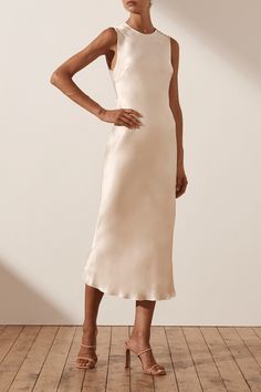 La Lune Bias Sleevless Midi Dress | Cream | Dresses | Shona Joy – Shona Joy International Minimalist White Dress, Crystal Ethereal, Shona Joy La Lune, Korea Shopping, Cream Dresses, Shona Joy Dress, Beautiful Wardrobe, Minimal Dress, Camila Morrone