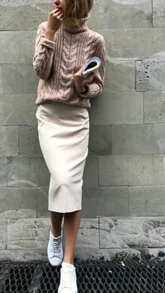 Stylish Fall Outfits, Skirt Denim, Skirt Midi, Winter Trends, Looks Chic, 가을 패션, Trend Fashion