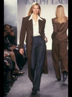 1990 Style, 90’s Outfits, Classic Ralph Lauren, Ralph Lauren Fall, Elegante Casual, Mode Inspo, Lookbook Outfits