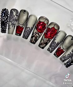 Vampire Stilleto Nails, Gothic Inspired Nails, Alt Wedding Nails, Gothic Nail Salon Decor, Gothic Romance Nails, Nail Ideas Gothic, Victorian Nails Designs, Goth Valentines Day Nails, Cathedral Nails