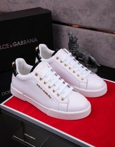 Luxury Sneakers Men, Dolce Gabbana Sneakers, Best Shoes For Men, Luxury Sneakers, Aesthetic Shoes, Swag Shoes, Sneakers Men Fashion, Dream Shoes