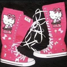 2000s Footwear, Sanrio Clothes, Scene Queen, Kitty Clothes, Charmmy Kitty, Hello Kitty Clothes, Art Outfit, Scene Outfits