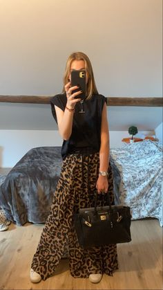 Ootd 16eme, Outfit Du 16, Outfit 16eme Paris, Outfit Ideas Printemps, Outfit Jupe En Jean, Outfit Soirée, Outfit Soiree, Outfit Printemps, Inspi Outfit