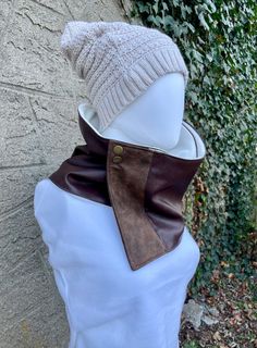 Gender Neutral Cowl, Infinity Distressed Brown Faux Leather, Metallic Leather Scarf, Diy Bags Purses, Reducing Waste, Infinity Scarves, Diy Bags, Winter Gift, Warm Scarf, Style Women, Bags Purses