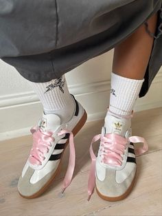 Adidas Shoes Outfit, Adidas Samba Women, Adidas Samba Outfits, Ribbon Shoe Laces, Adidas Samba White, Samba Outfits, Adidas Samba Outfit, Ribbon Shoes, Samba Shoes