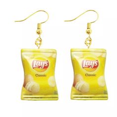 Lay’s Potato Chip Drop Earrings. Gold Hook / Measures Approx 1” X.75” Drink Keychain, Fries Cheese, Silly Earrings, Chips Food, Cheese Chips, Funny French, Long Chain Earrings, Cool Earrings, Kawaii Earrings