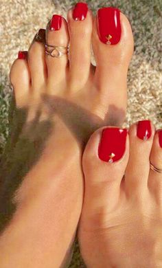 Red Pedicure Designs, Foot Nail Art Design, Foot Nail Art, Easy Toe Nail Designs, Toe Nail Design, Coffin Nails Ombre