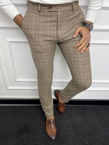 Slim Fit Brown Bottoms For Business, Casual Brown Slim Fit Dress Pants, Fitted Brown Business Bottoms, Fitted Brown Bottoms For Business, Formal Stretch Brown Pants, Casual Tailored Full Length Bottoms, Brown Slim Fit Pants For Work, Brown Slim Fit Dress Pants For Fall, Formal Stretch Brown Bottoms