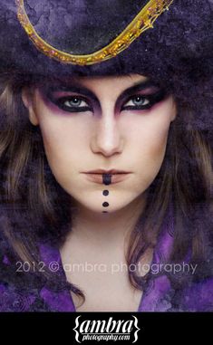 Steampunk Makeup, Pirate Face, Girl Pirates, Steampunk Pirate, Pirate Queen, Pirate Halloween, Queen Makeup, Pirate Woman