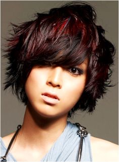 Short Choppy Layered Haircuts, Hair With Red Highlights, Red Highlights In Brown Hair, Choppy Layered Haircuts, Short Choppy Haircuts, Messy Bob Hairstyles, Choppy Haircuts, Fall Hair Cuts