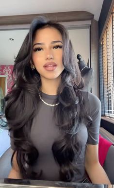 Beautiful Hair Vision Board, Long No Layers Hair, Latina Blowout Hair, 30 Inch Hair Extensions, Curls In Layered Hair, Long Black Hair Blowout, Bouncy Straight Hair, Extreme Long Hair Hairstyles, Layers Curled Hair