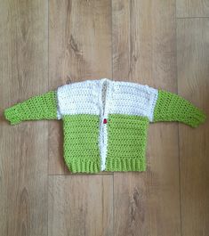 Lovechunk baby sweater: Enjoy making this #Crochet interactive pattern by GermanderCC (@GermanderCC) only on @ribblrit with unique tools - Free App available! Get this pattern now and start crafting! Baby Sweater Crochet Pattern, Easy Baby Crochet, Baby Crochet Sweater, Baby Sweater Crochet, Toddler Crochet, Crochet Patterns For Baby, Crochet Baby Sweater Pattern, Beginner Crochet Patterns, Shoulder Cardigan