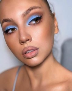 Matte Make Up, Maquillage On Fleek, Mekap Mata, Eye Makeup Looks, Formal Makeup, Eye Makeup Pictures, Smink Inspiration, Eye Makeup Designs, Makijaż Smokey Eye