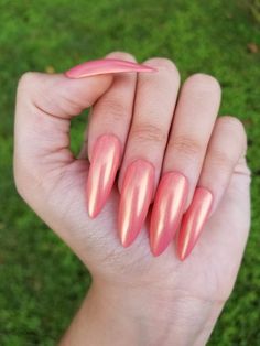 Peach Pumpkin Nails - Set of 20 - fake nails, false nails, peach nails, orange nails, iridescent nai Kandi Nails, Sheen Nails, Nails Iridescent, Iridescent Nails, Nails Orange, Nail Goals, Holo Nails, Long Stiletto