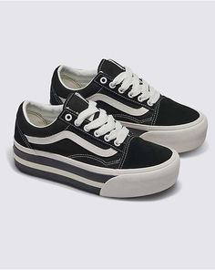 Vans Shoes Platform, Stacked Vans Outfit, Platform Vans Outfit, Womens Vans Shoes, Platform Aesthetic, Platforms Aesthetic, Vans Shoes Outfit, Old Skool Stackform, Vans Shoes Fashion