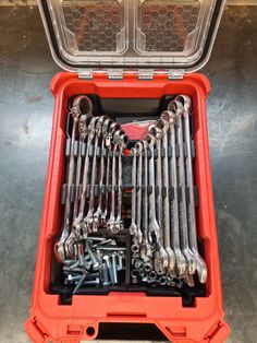 there are many wrenches in the red case