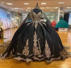 Black Quiencera Dresses, Quincenera Dresses Black And Red, Black With Red Roses Quince Dress, Black And Gold Charro Quinceanera Dresses, Black Gold Quinceanera Dresses, Black Quincenera Dresses, Black And Gold 15 Dresses, Quinceañera Black Dress, Quince Black Dresses