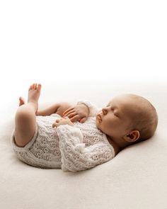 Newborn Baby Photo Outfit – Bodysuit Finn (Cream) Newborn Wedding Outfit, Unique Knitting Patterns, Photographer Outfit, Newborn Photo Outfits, Cream Outfits, Cream Colour, Newborn Props, Photo Outfit