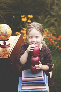 Back To School Mini Session, Kindergarten Christmas Crafts, Old School Desks, Box Of Crayons