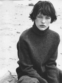 nuji:  Inspired by Women’s Knitwear on Nuji Bob Richardson, Undercut Haircut, Super Short Hair, Milla Jovovich, Trendy Haircuts, Trendy Shorts, Vogue Italia, Trendy Short Hair Styles, Undercut