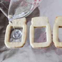 the cookies are being made and ready to be eaten