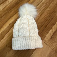 Cute Cute!! One Size! Nwot Cute Winter Beanies, Bennies Hats, Cute Winter Hats, White Beanie, Cute Beanies, White Beanies, Winter Ideas, Winter Beanie, Cute Cute