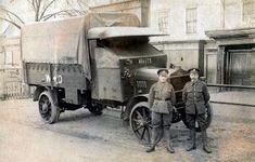 Army vehicle ww1 Africa Desert, Old Lorries, Train Truck, British Military, Classic Trucks