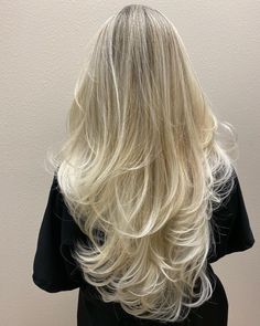 Down Hairstyles For Long Hair, Blonde Layered Hair, Perfect Blonde Hair, Light Blonde Hair, Beauty Hairstyles, Balayage Blonde, Hairstyles For Layered Hair, Blonde Hair Inspiration, Blonde Hair Looks