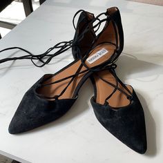 Never Worn! Lace Up Black Flats In Size 8.5. Gold Trim On Heel. Black Lace-up Flats For Work, Boho Formal, Formal Flats, Lace Flats, Lace Up Flats, Girly Shoes, Suede Flats, Black Flats, Steve Madden Shoes