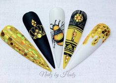 Bee Hive Nails, Honey Pot Nails, Honey Bee Nails Acrylic, Bee Inspired Nails, Honey Nails Design, Bumble Bee Nails Design, Bee Nails Design, Honey Bee Nails, Bumblebee Nails