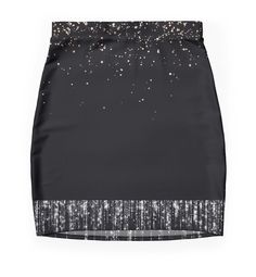 Super stretchy and durable polyester mini skirt. Vibrant, high-quality sublimation print across the front and back. Size range XXS-2XL. This legging is the perfect piece for those looking for comfort, style, and elegance in one. Made with high-quality fabric, the black color of this legging is enriched with silver powder details at the ends, giving it a touch of sophistication and glamour. The high waist offers support and the fitted cut is perfect for enhancing the curves of the body. Wear this Skirt Design, Comfort Style, Skirts For Sale, Chiffon Tops, The Black, Quality Fabric, Black Color, Mini Skirt, Sleeveless Top