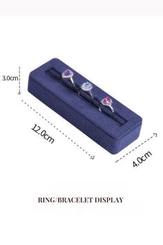 the ring bracelet display case is shown with measurements