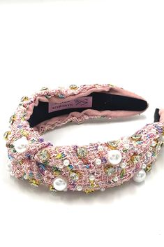 Soho Style Pearly Fabric Headband This exquisite fabric headband features a delicate design adorned with shimmering pearls, adding a touch of elegance to any outfit. Crafted from soft, durable fabric, it offers a comfortable fit for all-day wear. The pearls are artfully placed along the band, creating a beautiful contrast against the fabric and catching the light with every movement. Perfect for both casual and formal occasions, this headband is a chic accessory that effortlessly elevates your l Embellished Hairband, Thick Pearl Headband, Elegant Adjustable Rhinestone Headband, Elegant Multicolor Headband, Hair Care Kit, Highlighted Bangs, Organic Conditioner, Soho Style, Elegant Crystal-embellished Headband