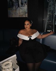 Thick Classy Outfits, Plus Size Bustier Dress, Elegant Dress Plus Size Classy, Plus Size Couture Gowns, Fancy Plus Size Outfits, Plus Size Baddie Aesthetic, Birthday Dinner Outfit Classy Plus Size, Party Dress For Plus Size Women, Classy Dress Plus Size