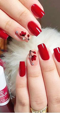 Matte Acrylic Nails, Beach Nail Designs, Valentine Nails, Floral Nail Designs, Homecoming Nails Acrylic, Red Nail Designs, Nails Red