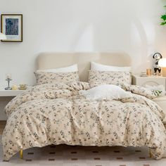 PRICES MAY VARY. 【Material】: 100-Percent Natural Cotton Fabric. Hotel Quality, Lightweight, Fabric That is Dense Lightweight, Smooth and Heavenly Soft, Breathable, Durable Easy Care. The Duvet Covers Use Healthy and Harmless Color Printing Materials and Techniques. 【Twin Size】 3-Piece Twin Floral Duvet Cover Includes; 1 Duvet Cover 68 by 90 inch, 2 Pillow Cases 20 x 26 inch ( Doesn't Include Comforter or Fitted Sheet ) �【Details Highlight The Quality】Hidden High-Quality Zipper Closure & 4 Corner Floral Duvet Cover, Floral Bedding, Floral Duvet, Bedding Sets, Duvet Cover, Duvet, Queen, Zipper, Floral