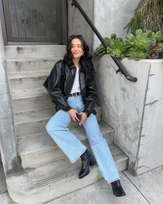 Kristin Cabatingan on Instagram: "in my 90s style era 💌" 90s Rock Outfit, Kristin Cabatingan, 90s Minimalism Fashion, Sit Pose, Womens Leather Jacket Outfit, Black Leather Jacket Outfit, 90s Minimalism, Minimalism Fashion, Winter Mode Outfits