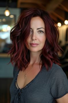 Brown Red Hair With Money Piece, Natural Dark Red Hair Color, Red Hair With Shadow Root, Dark Red Balayage, Dark Maroon Hair