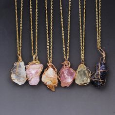 Necklace Chain Types, Indie Jewelry, Dope Jewelry, Stone Crystal, Raw Gemstones, Raw Stone, Jewelry Inspo, Quartz Necklace, Jewelry Diy