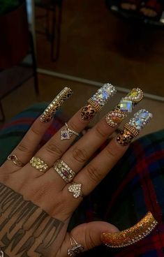 Curved Nails Designs, Curve Nails, Cardi B Nails, Acrylic Nails Yellow, Extra Nails, Oval Shaped Nails, Junk Nails, Curved Nails, Nails Yellow