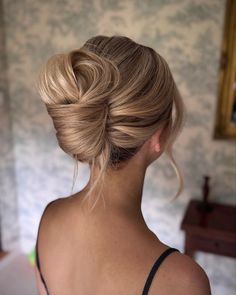 38 Modern Medium Hair Updos You’ll Love - 160grams Bridal Hair Side Swept Updo Low Buns, Bridal Hair Updo Medium Length, Wedding Updos For Thick Hair, Updos For Medium Length Hair Diy, Sleek French Twist Updo, Women’s Updos, Hair Updos Wedding Guest, Mother Of The Bride Hair Low Bun, 2024 Updo Trends