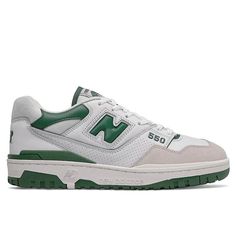 Item : New Balance 550 White Green BB550WT1 Size : 11.5 Condition : Brand New 100% Authentic Feel free to message me if you have any questions or offers! Be sure to check out my other items. Nb Sneakers, Vogue France, Japanese Store, Sneakers Addict, Outdoor Fashion, New Balance Sneakers, University Blue, Sport Sneakers, New Balance Sneaker