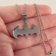 Batman Gift Ideas For Boyfriend, Batman Themed Gifts For Boyfriend, Christmas Gift Ideas For Brother, Guys Christmas Gifts, Batman Gifts For Men, Guy Accessories, Gift Ideas For Brother, Stuff For Men, Superman Necklace