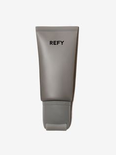 Free Shipping Over $75 - REFY’s Face Primer with Niacinamide is a hydrating, priming serum with a facial roller that sculpts your face and leaves a healthy glow.It’s a s Refy Face Primer, Refy Beauty Aesthetic, My Wishlist Ideas, Makeup Bag Essentials, Png Products, Makeup Needs, Favorite Skincare Products, Facial Roller, Day Makeup